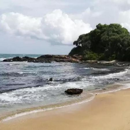 Turtles View Resort Tangalle Exteriör bild