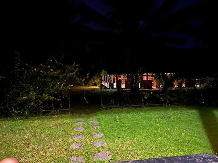 Turtles View Resort Tangalle Exteriör bild